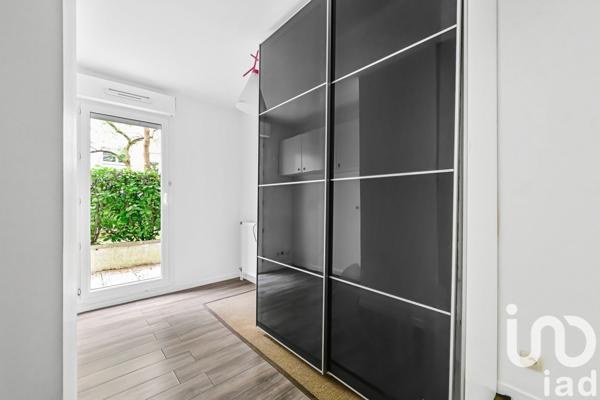 Appartement 5 pièces de 98 m² à Saint-Denis (93210)