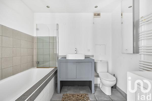 Appartement 5 pièces de 98 m² à Saint-Denis (93210)