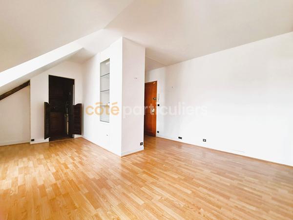Vente
                Appartement43,1 m² - 2 Pièces -
                    SAINT GERMAIN EN LAYE (78100)