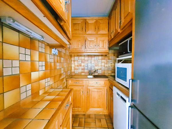 Vente
                Appartement43,1 m² - 2 Pièces -
                    SAINT GERMAIN EN LAYE (78100)