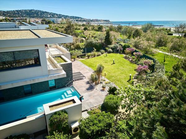Vente Maison de luxe Sète 6 Pièces 191 m²