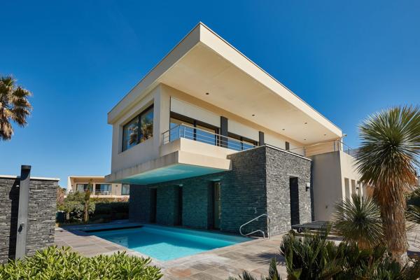 Vente Maison de luxe Sète 6 Pièces 191 m²