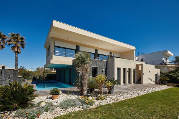 Vente Maison de luxe Sète 6 Pièces 191 m²