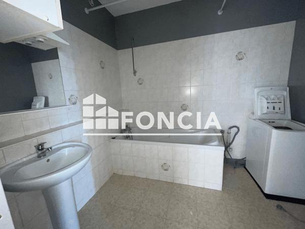 Location Appartement 3 pièces 67.59 m² - 9 SQUARE DE LIEGE Vandoeuvre 54500