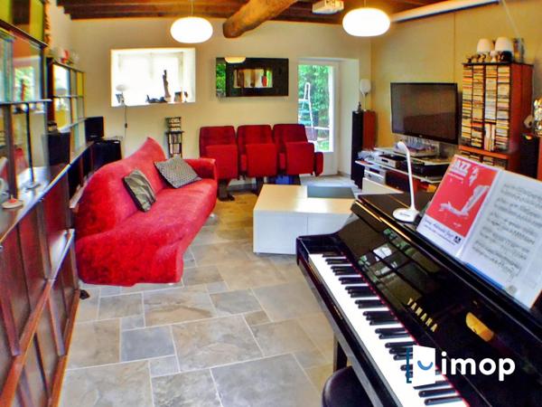 Belle maison de charme en pierres avec jardin sans vis à vis