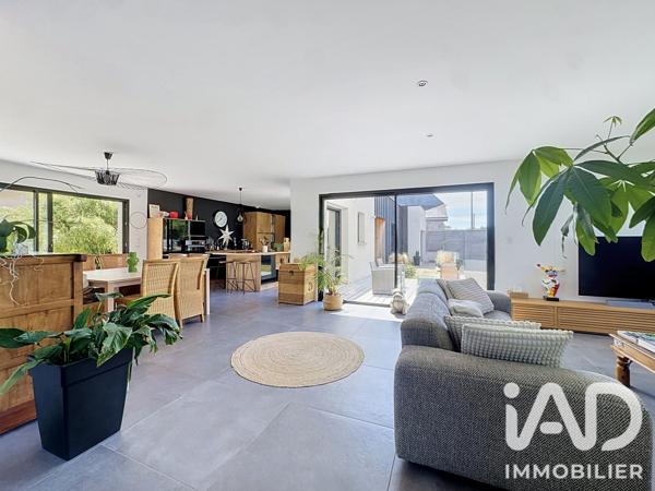 Maison à vendre 7 pièces 183,33 m² Vern-sur-Seiche