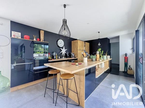Maison à vendre 7 pièces 183,33 m² Vern-sur-Seiche