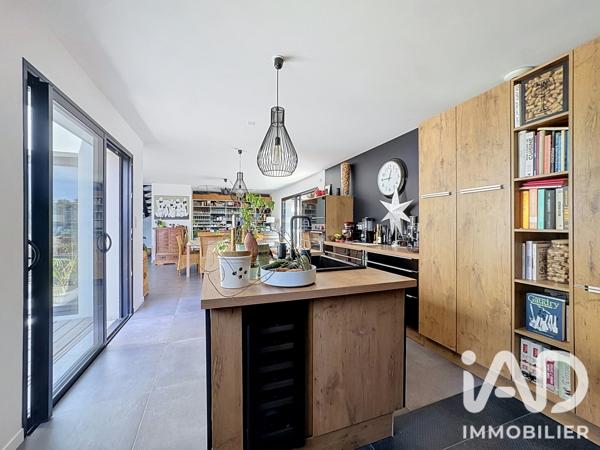 Maison à vendre 7 pièces 183,33 m² Vern-sur-Seiche