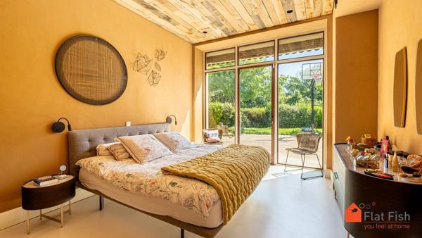 Maison familiale rénovée 230 m² – 4 chambres – Suite au RDC – Centre Chaponost