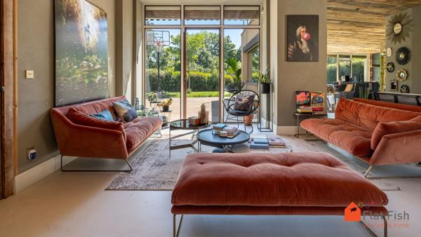 Maison familiale rénovée 230 m² – 4 chambres – Suite au RDC – Centre Chaponost