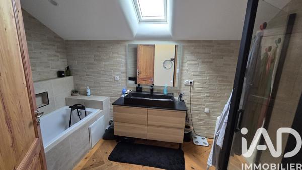 Maison à vendre 5 pièces 130 m² Échillais