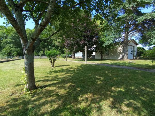 Maison à SAINT MAIXENT L'ECOLE (79) 🏡 À vendre – Maison familiale avec potentiel indépendant sur vaste terrain !