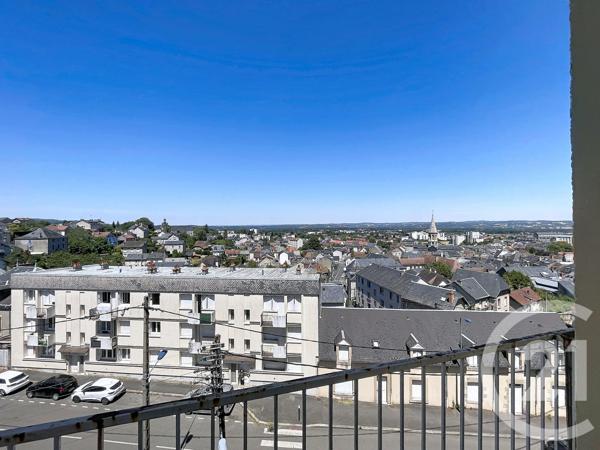 Appartement F3 à vendre  3 pièces - 53 m 2   GUERET  - 23