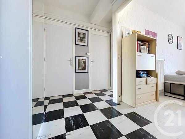 Appartement F3 à vendre  3 pièces - 53 m 2   GUERET  - 23
