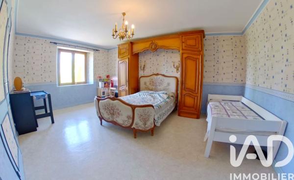 Maison à vendre 7 pièces 204 m² Bonchamp-lès-Laval