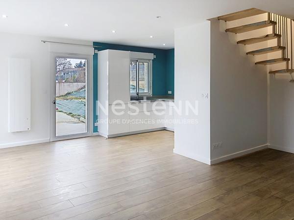 EXCLUSIVITE NESTENN !Maison STE SIGOLENE lumineuse de 91 m2 avec garage et terrain