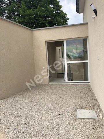 EXCLUSIVITE NESTENN !Maison STE SIGOLENE lumineuse de 91 m2 avec garage et terrain