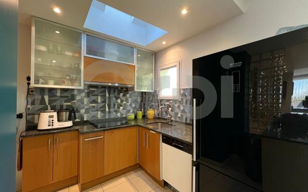 Maison à vendre    7 pièces •  Ormesson-sur-Marne