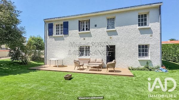 Maison à vendre 3 pièces 95 m² La Chaize-le-Vicomte