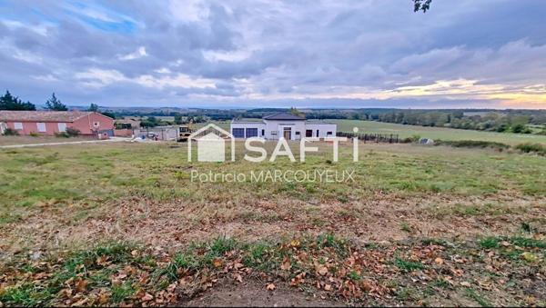 Ce terrain attend votre maison