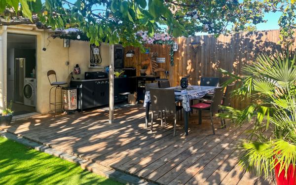 Maison à vendre    5 pièces •  Marseillan