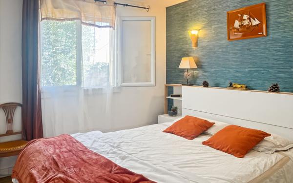 Maison à vendre    5 pièces •  Marseillan