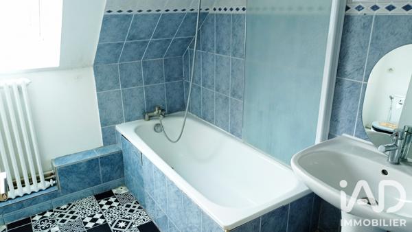 Maison à vendre 7 pièces 93 m² Saint-Ay