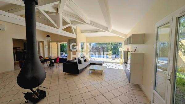 MAISON À VENDRE DE 6 PIÈCES DE 170,00 M²