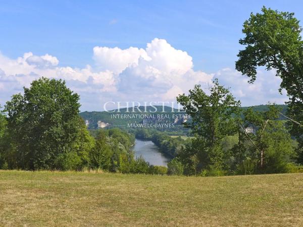 Propriété d’Exception Restaurée au Cœur du Triangle d’Or de la Dordogne