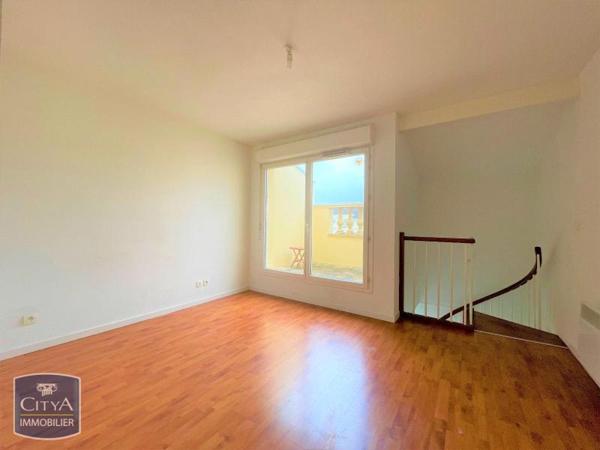 Appartement à louer 2 pièces 50.1m²