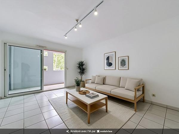 Appartement type 2 avec loggia et parking , Merignac