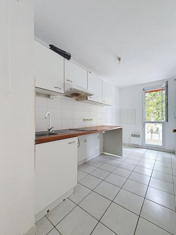 Appartement type 2 avec loggia et parking , Merignac