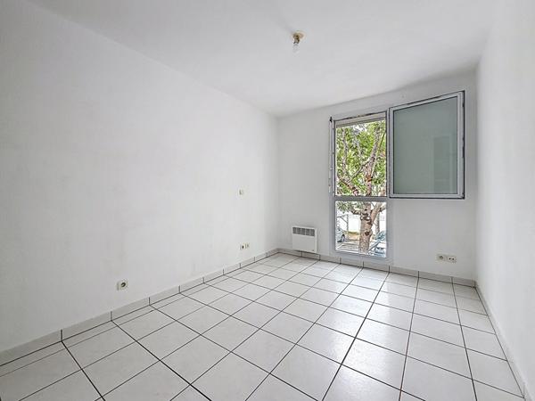 Appartement type 2 avec loggia et parking , Merignac