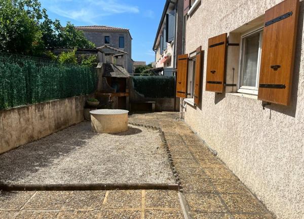 Maison à louer    4 pièces •  Saint-Paul-Trois-Châteaux