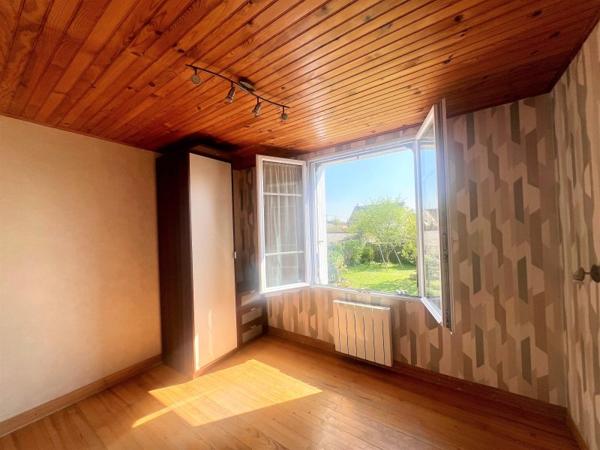 Vente / Maison avec dépendance à Bouafle (78410)