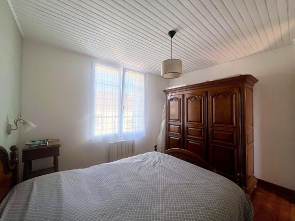Vente / Maison avec dépendance à Bouafle (78410)