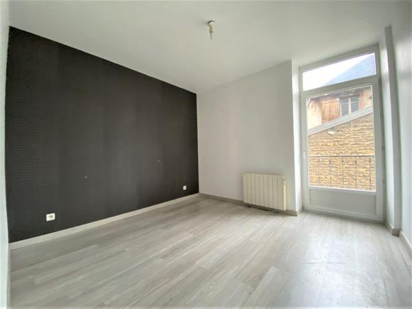 Appartement Montmorot / 4 pièces / 2 chambres / 80.77 m²