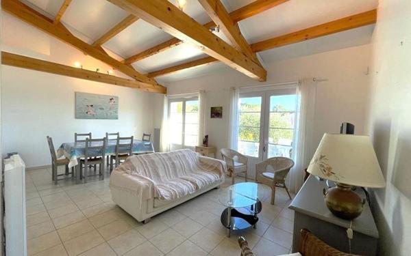 Maison à vendre    5 pièces •  Saint-Georges-d'Oléron