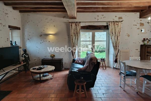 Maison à vendre 3 pièces de 93 m² à Saint-Hilaire-sur-Benaize