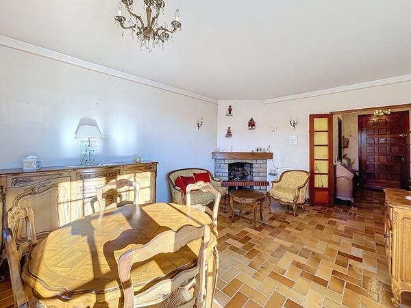 Manosque maison 3 pièces sous-sol, cave et garage