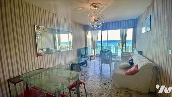 Roquebrune-Cap-Martin, front de Mer 2 pièces 51 ² traversant 