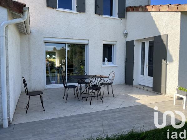 Maison à vendre 8 pièces 176 m² Meursac