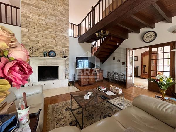 A vendre très belle maison située dans un environnement recherché de Trelissac 24750