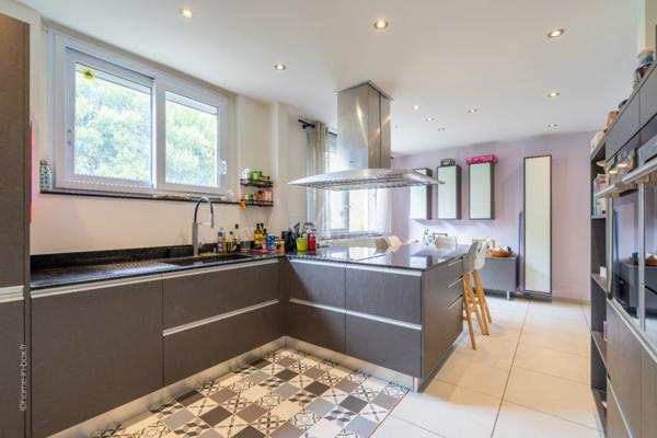 Vaste maison familiale - Orangerie