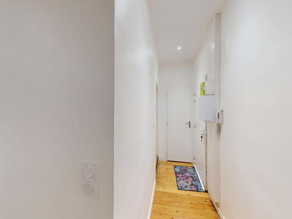 Appartement T2 rénové 37 m² Avenue Camille Pujols