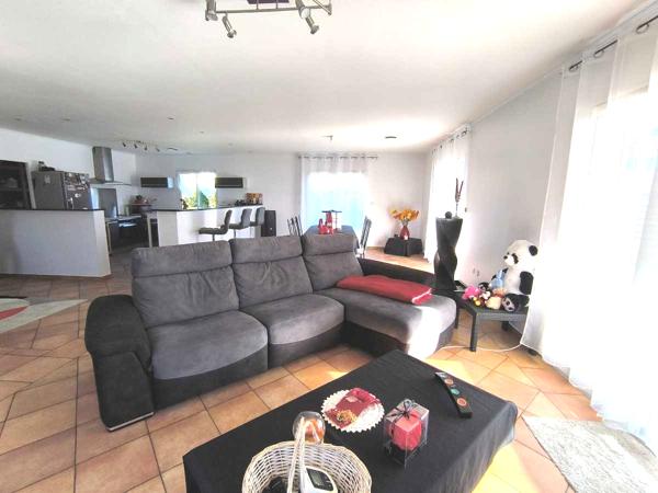 Vente / Maison avec dépendance