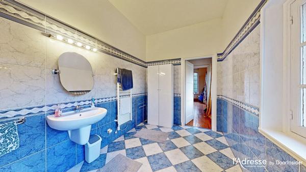 Domaine avec dépendance 412m² utile avec son terrain de 6200m²