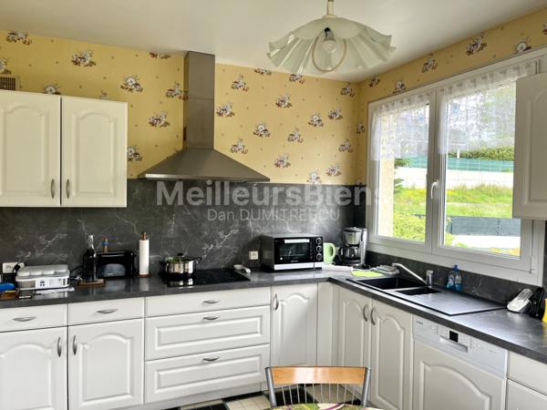 Belle villa 130m² habitables sur 1050m² de terrain piscinable