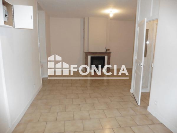 Location Maison 5 pièces 100 m² - 72 RUE NATIONALE Saint Georges Sur Loire 49170