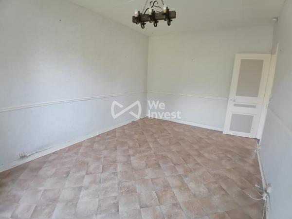 Maison en pierres meulières de charme avec combles aménagés